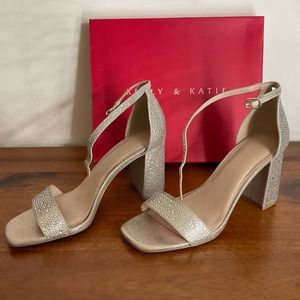 Kelly & Katie gold shimmer heel